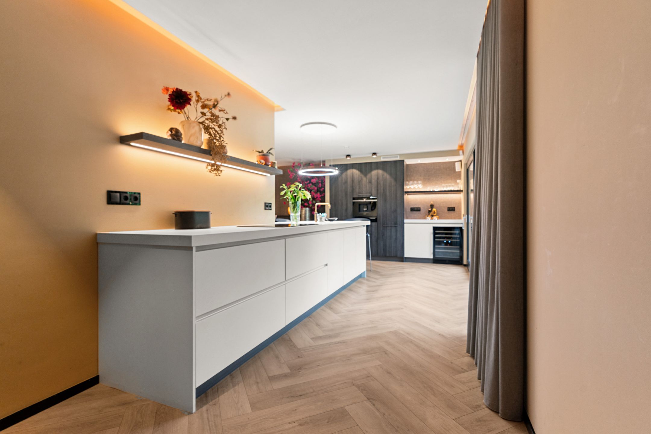 Foto 15 van Bezelhorstweg 2