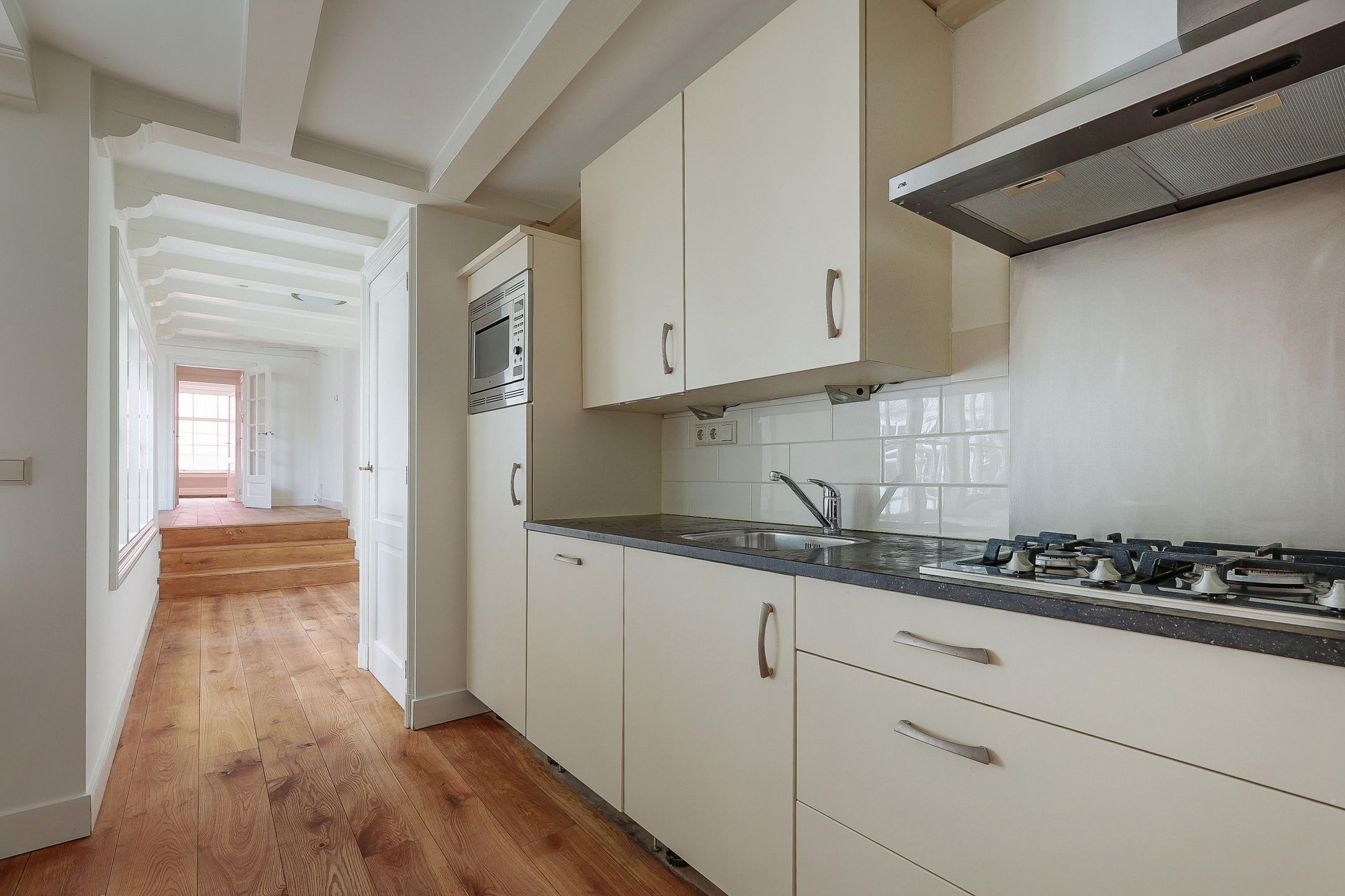 Foto 15 van Lindenstraat 4-D