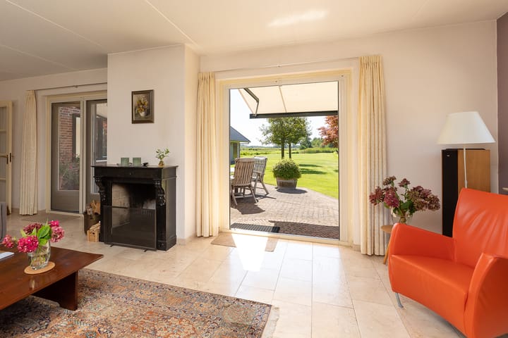 Foto 21 van Nieuw-Loosdrechtsedijk 191-A