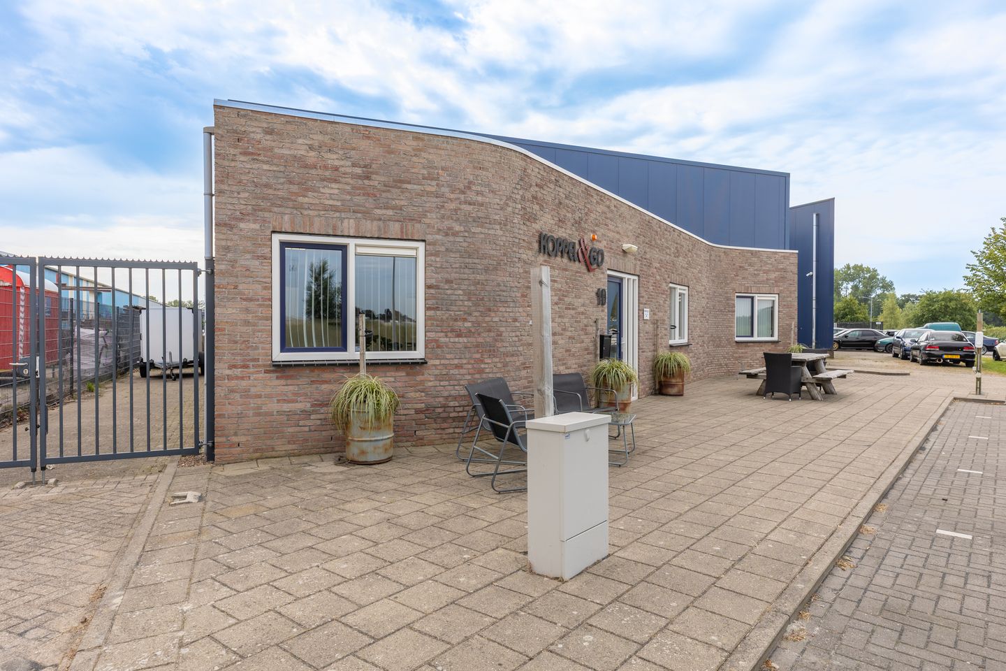 View photo 4 of Zandzegge 10