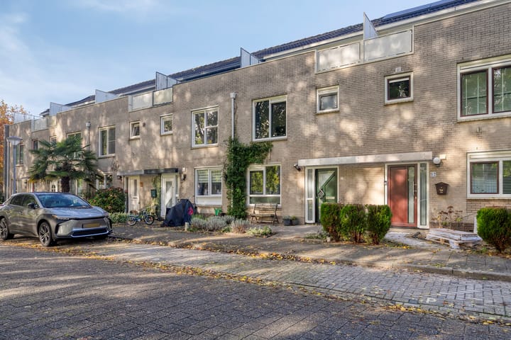 Foto 5 van C. van Eesterenplein 54