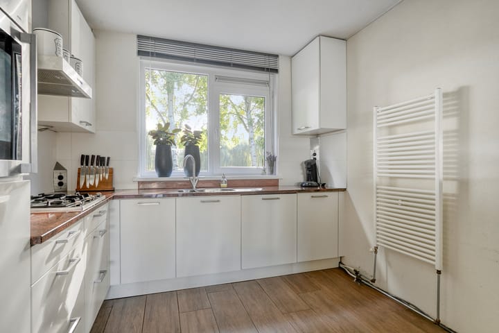 Foto 14 van C. van Eesterenplein 54