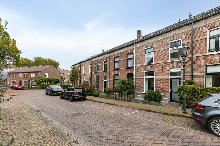 Foto 29 van Rijnstraat 53