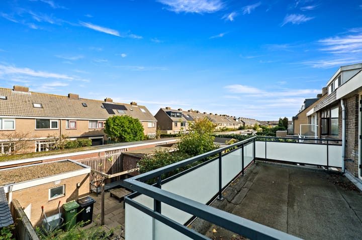 Foto 32 van Merellaan 152