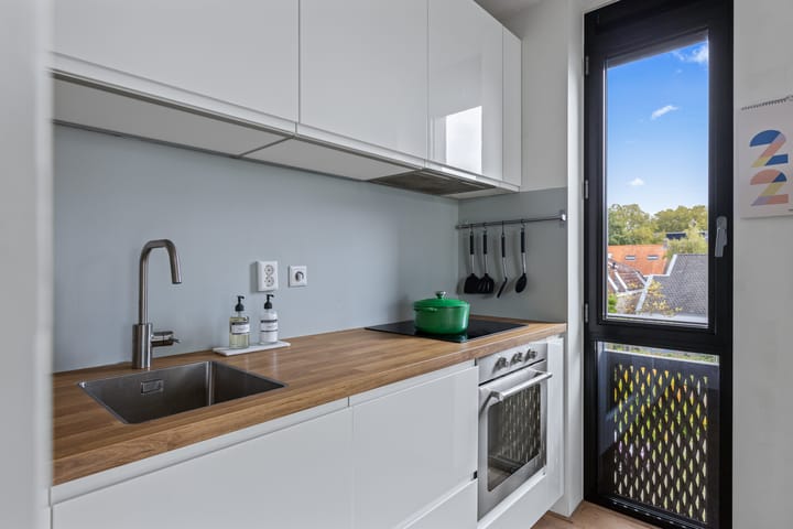 Photo 25 of Gruttersdijk 25-A