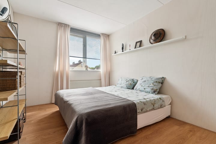 Photo 22 of De Gasperistraat 5