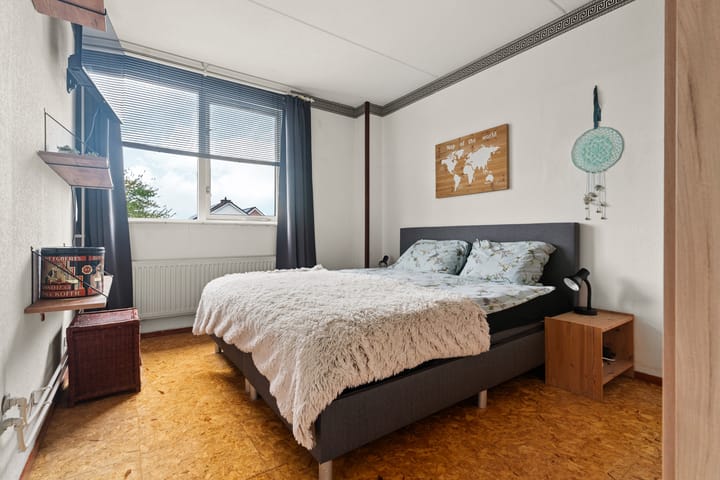 Photo 24 of De Gasperistraat 5