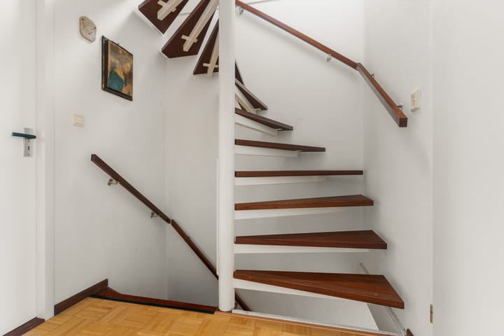 Photo 30 of De Gasperistraat 5