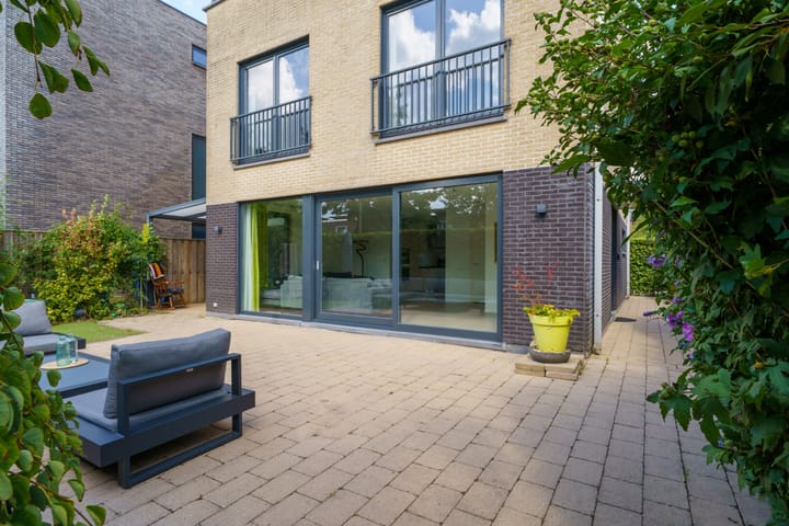 Photo 38 of Vasco da Gamapad 12