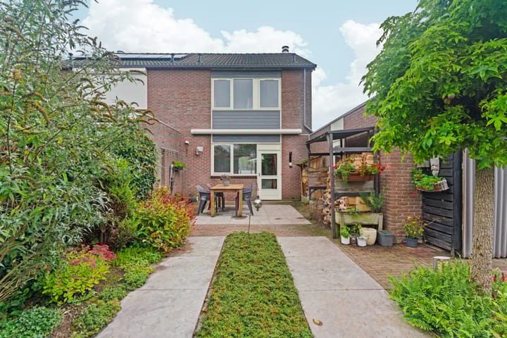 Photo 36 of De Gasperistraat 5