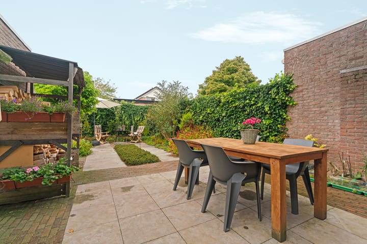 Photo 38 of De Gasperistraat 5