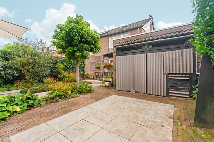 Photo 42 of De Gasperistraat 5