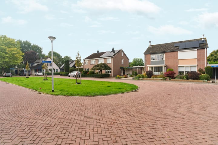 Photo 53 of De Gasperistraat 5