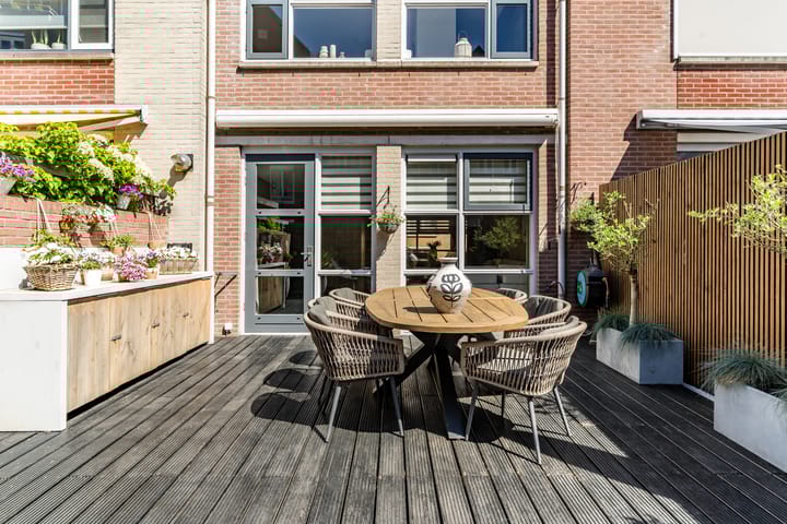 Foto 13 van Warmoesstraat 9