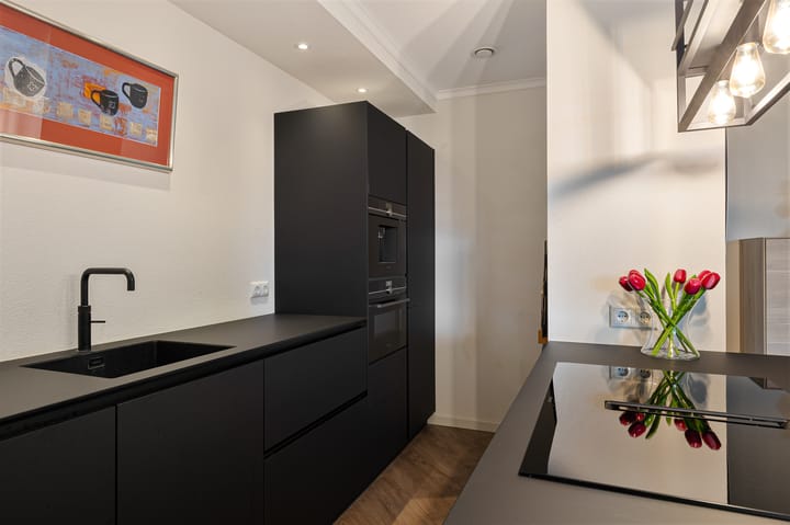 Foto 6 van Reviusstraat 57