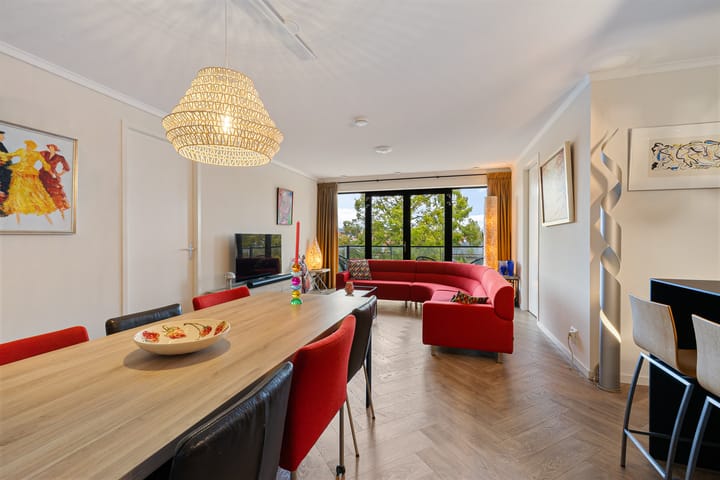 Foto 10 van Reviusstraat 57