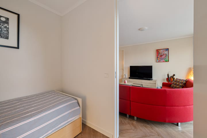 Foto 24 van Reviusstraat 57