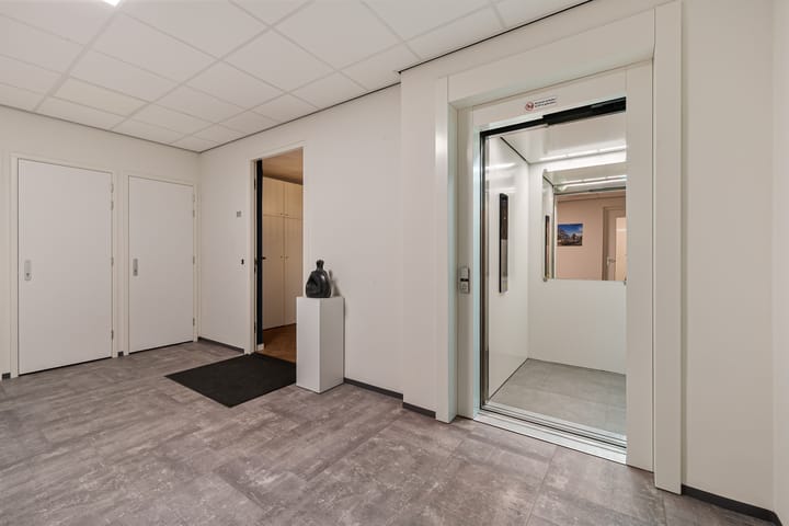 Foto 27 van Reviusstraat 57