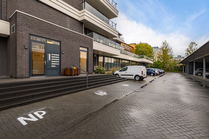 Foto 32 van Reviusstraat 57