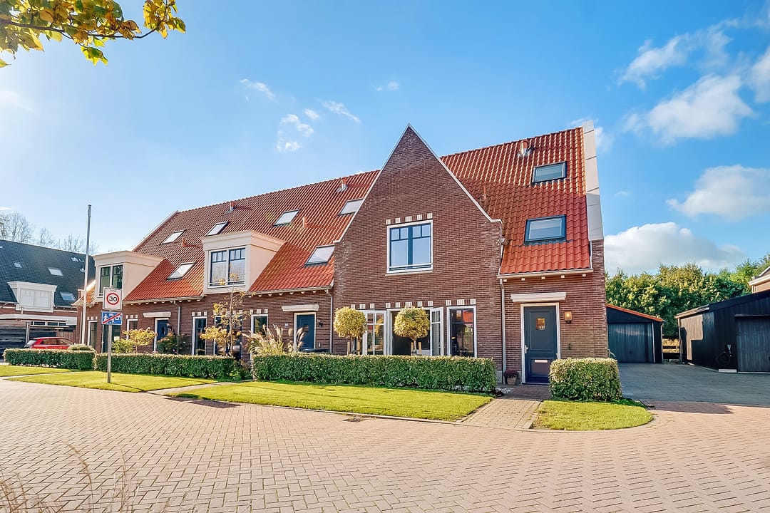 Foto 1 van Hoofdweg 1349