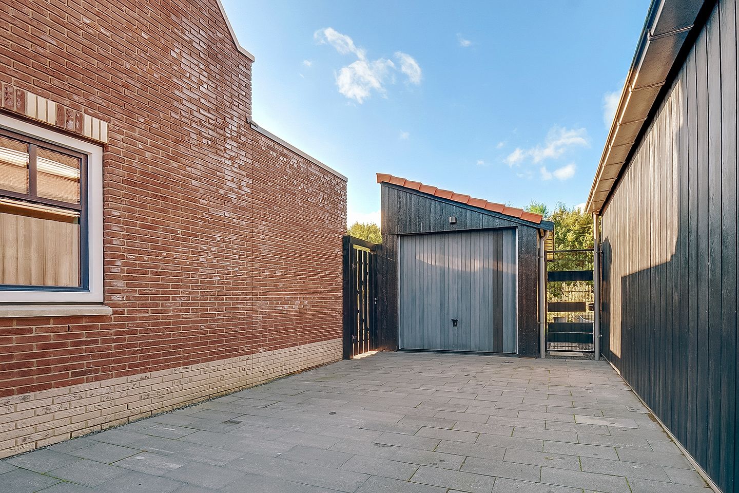 Foto 4 van Hoofdweg 1349