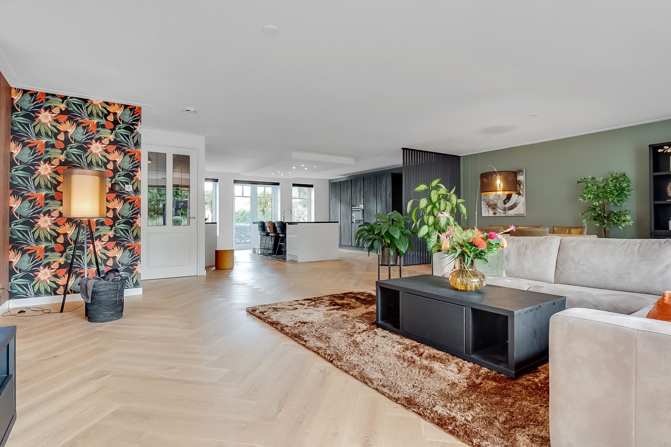 Foto 9 van Hoofdweg 1349