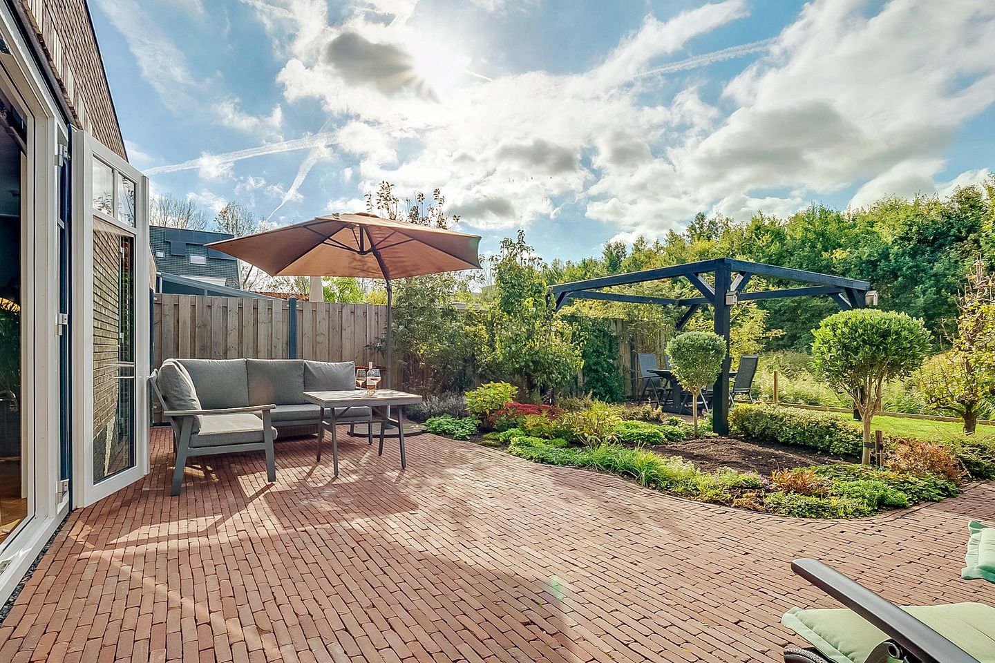 Foto 10 van Hoofdweg 1349