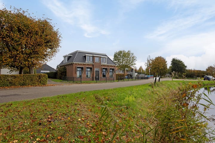 Foto 3 van Rinia van Nautaweg 6