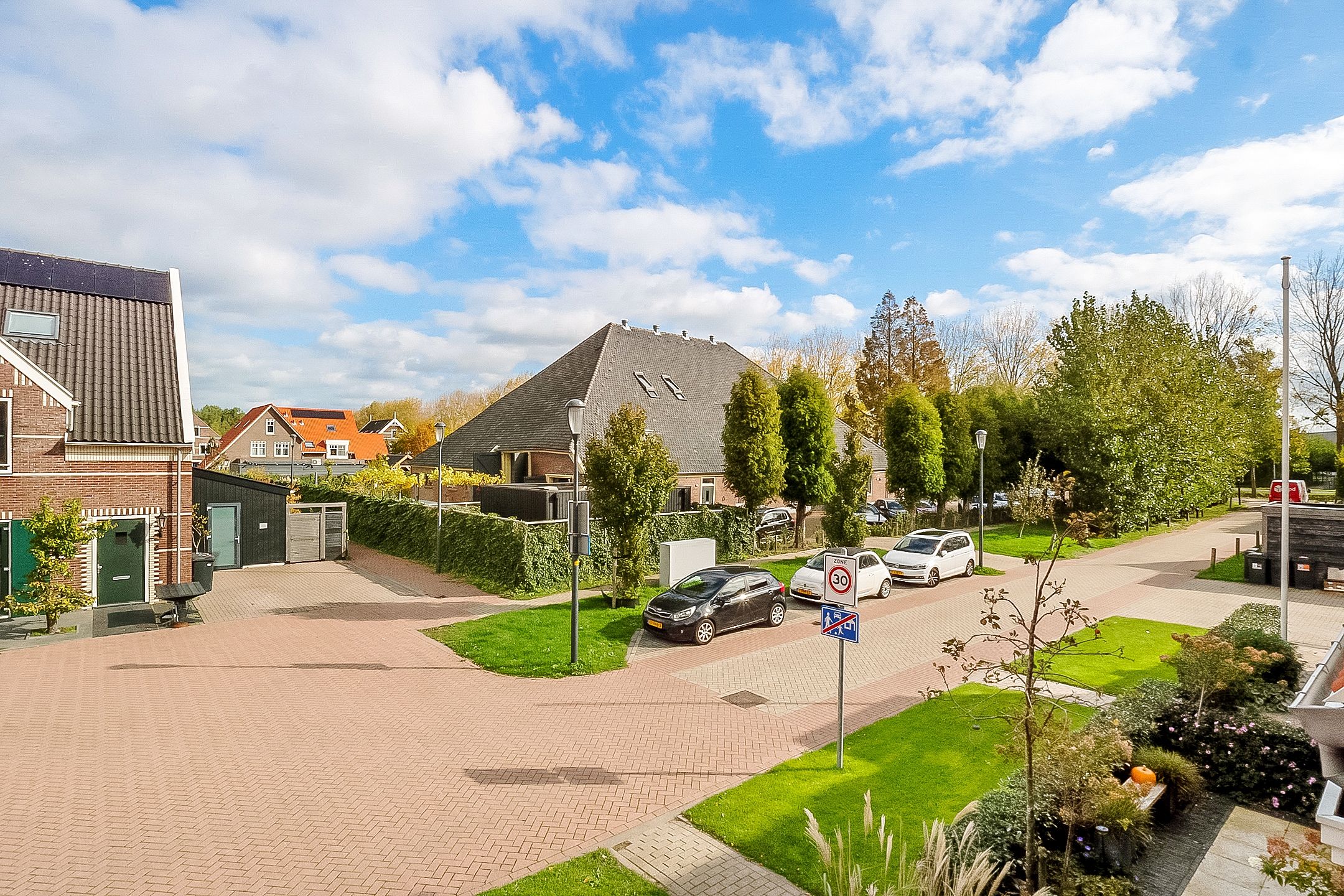 Foto 39 van Hoofdweg 1349