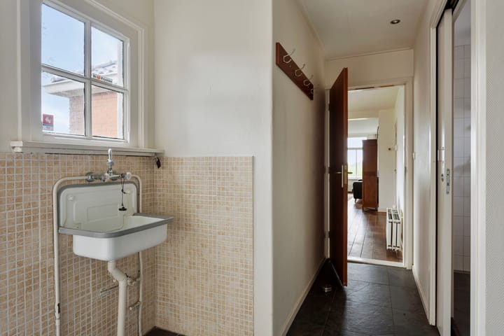 Foto 25 van Rinia van Nautaweg 6