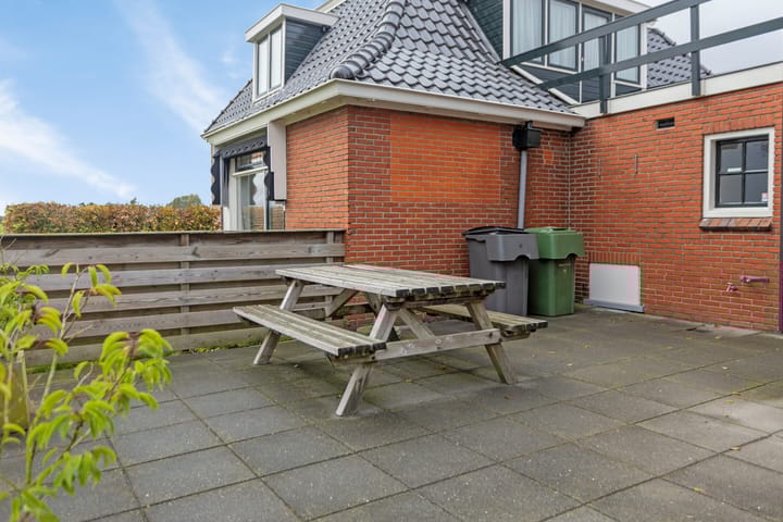 Foto 53 van Rinia van Nautaweg 6