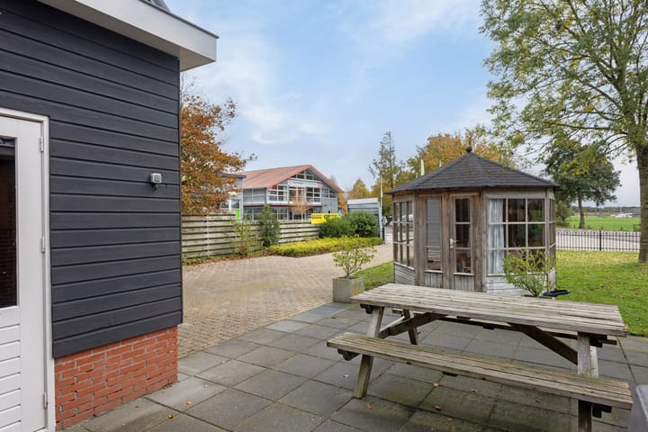 Foto 54 van Rinia van Nautaweg 6