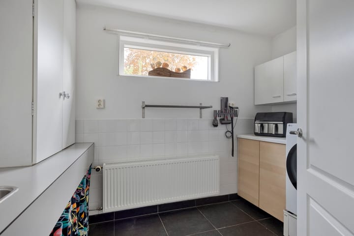 Photo 21 of Kloosterweg 59