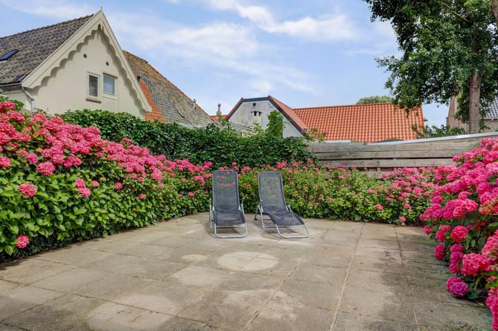 Photo 40 of Grote Sloot 74