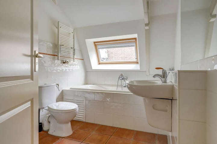 Photo 35 of Grote Sloot 74