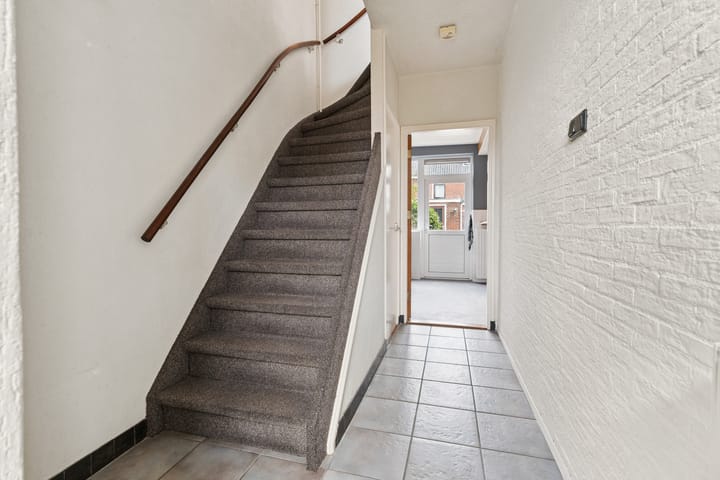 Foto 3 van Lazuursteenstraat 5