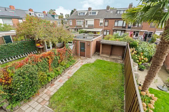 Foto 17 van Lazuursteenstraat 5