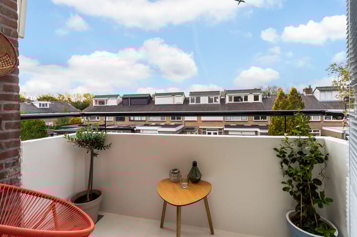 Photo 10 of Burgemeester Jur. Visserlaan 32