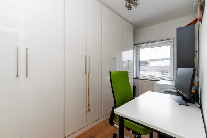 Photo 16 of Burgemeester Jur. Visserlaan 32