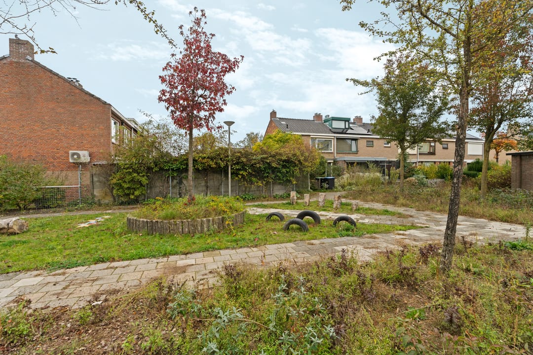 Foto 38 van Lazuursteenstraat 5