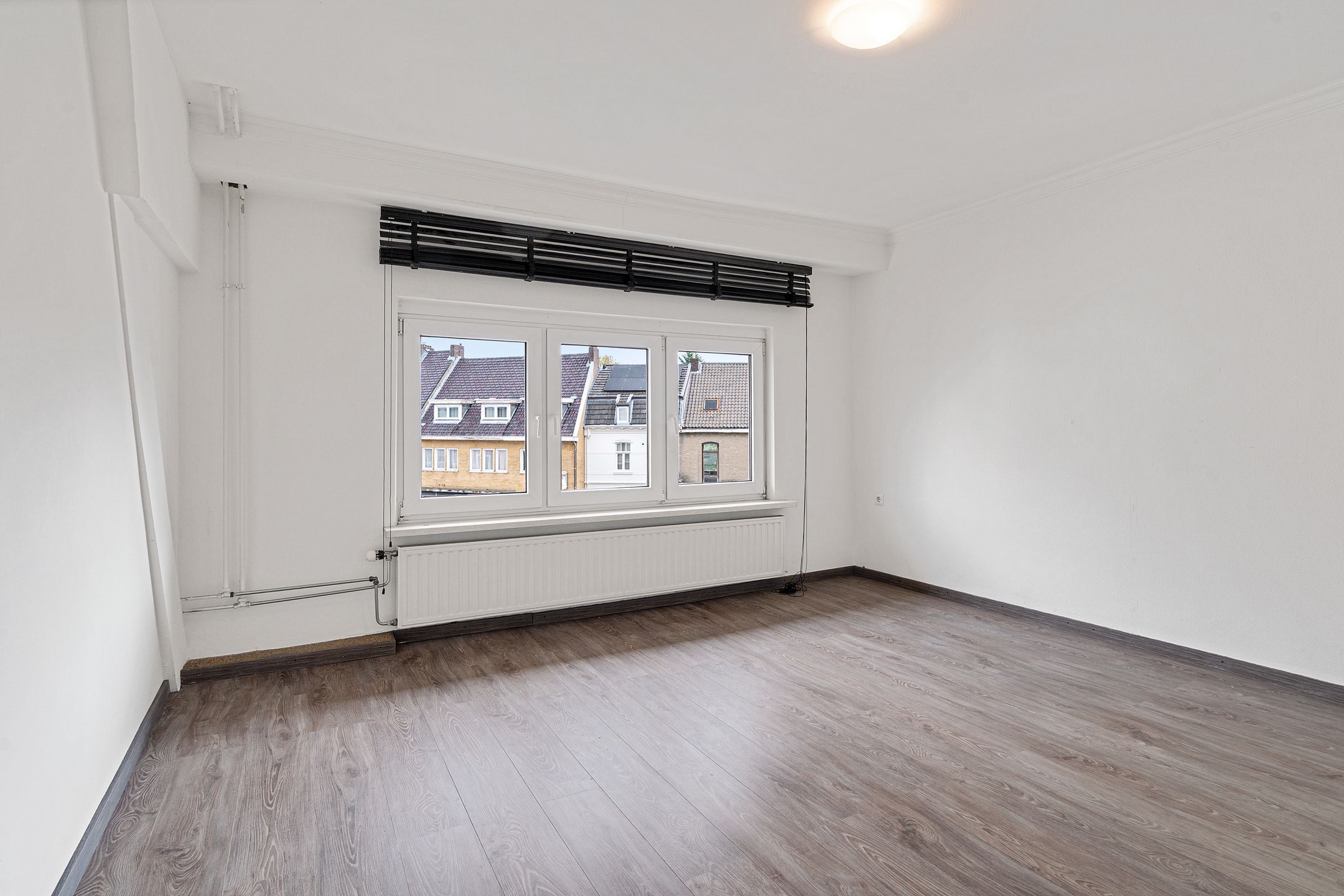 Photo 6 of Ruitersstraat 1-B