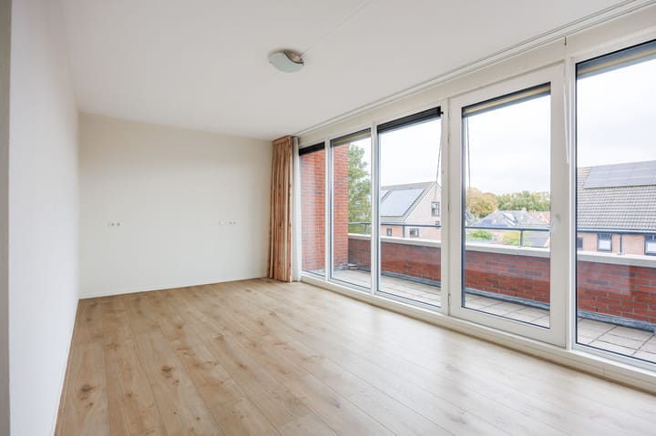 Foto 39 van Reint Dijkemastraat 19