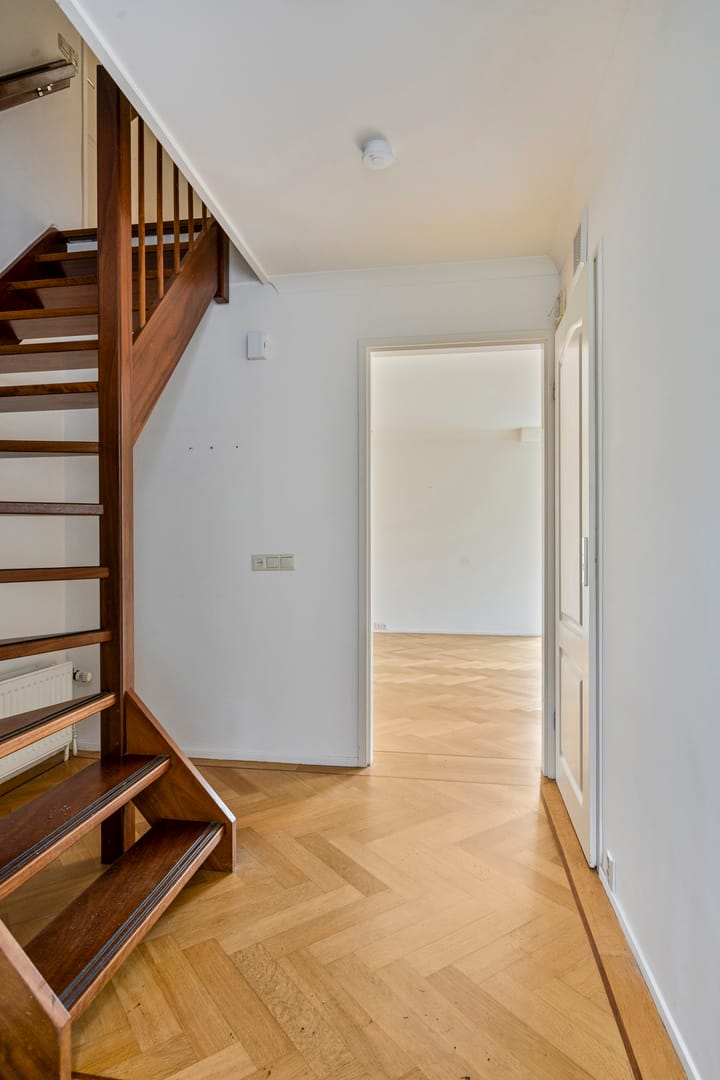 Photo 10 of Vermiljoenstraat 5