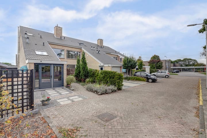 Foto 46 van Prins Clausstraat 7