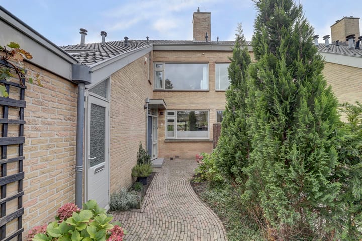 Foto 48 van Prins Clausstraat 7