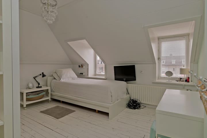 Photo 16 of Piet van Thielplein 36