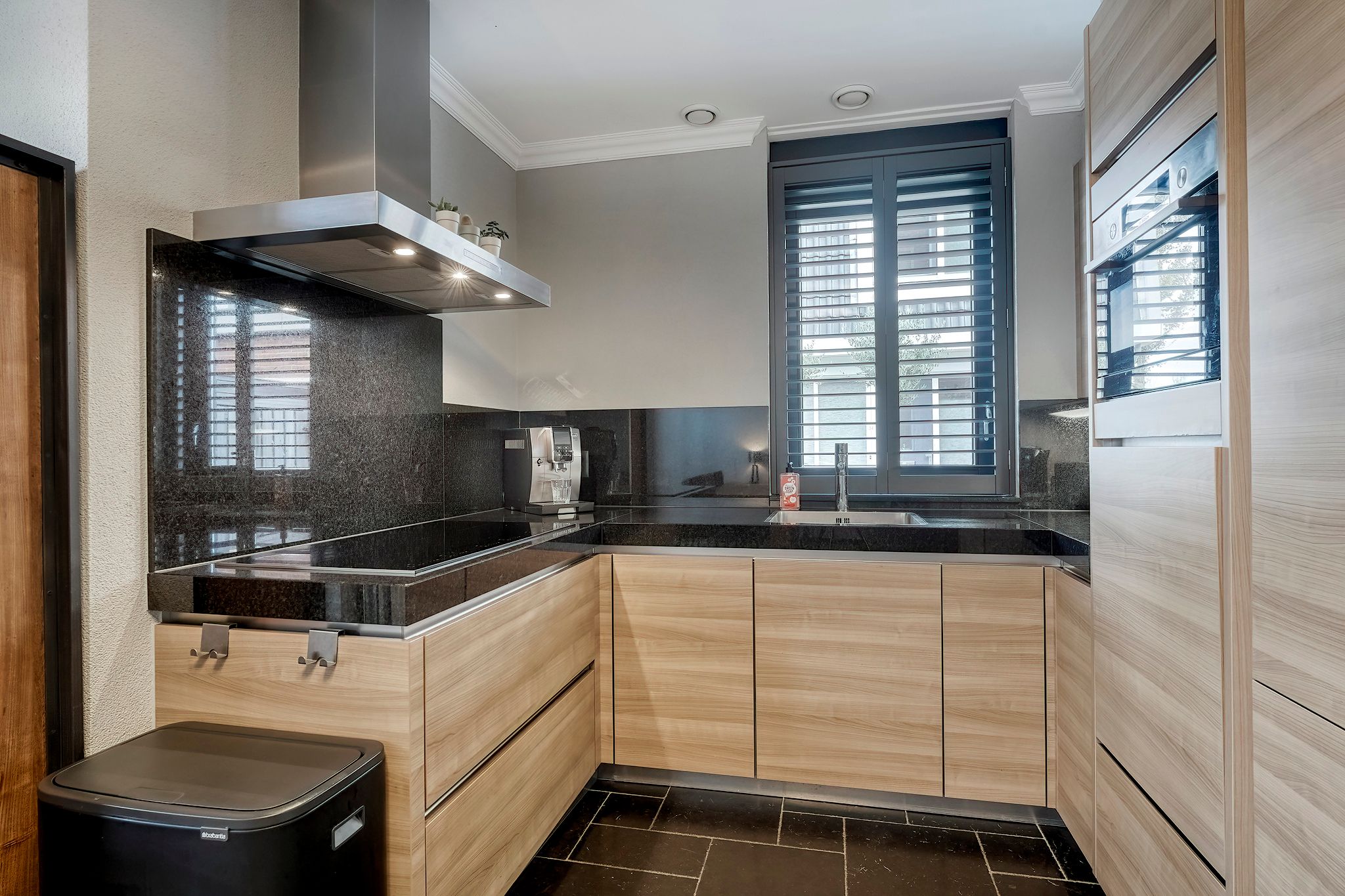 Foto 18 van Burgemeester Van der Reijdensingel 36