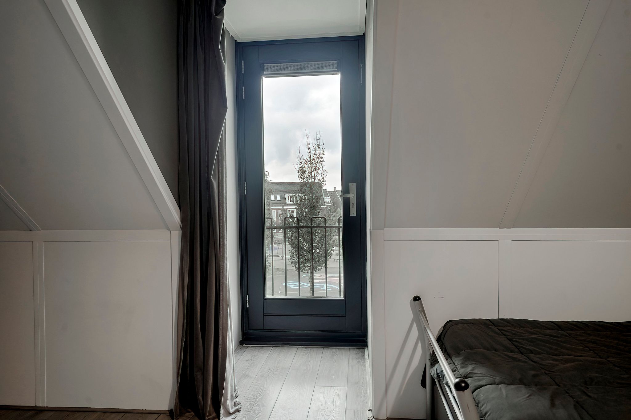 Foto 30 van Burgemeester Van der Reijdensingel 36