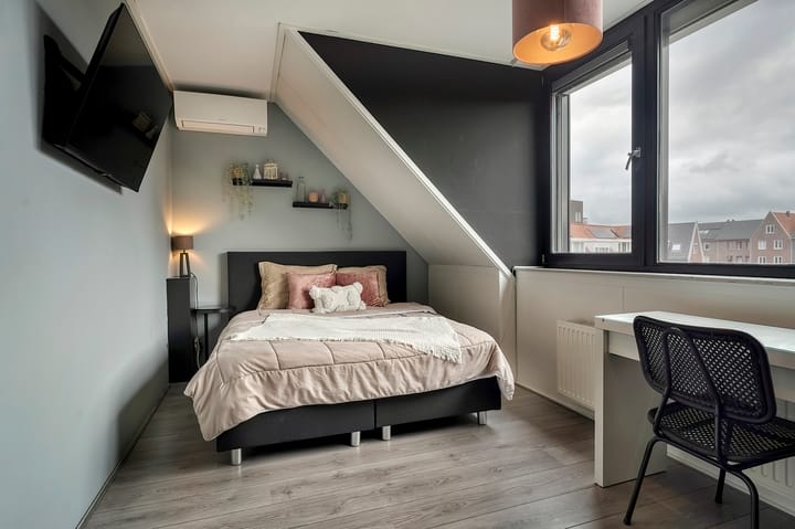 Foto 32 van Burgemeester Van der Reijdensingel 36