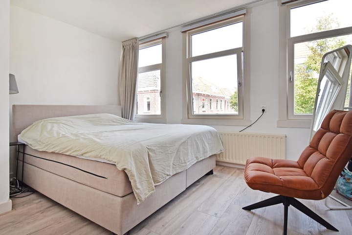 Foto 17 van Heeswijkstraat 56